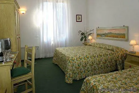 Lo Stellino Bed & Breakfast 4*