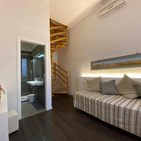 Bed & Breakfast Lo Stellino 4*