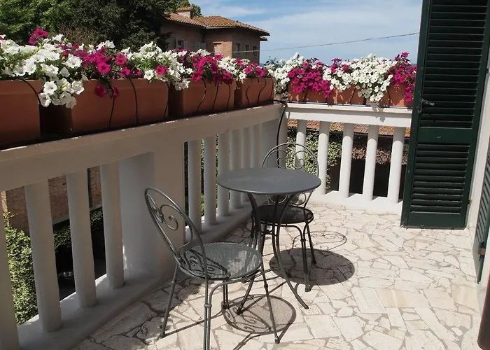 Lo Stellino Oda ve Kahvaltı 3*