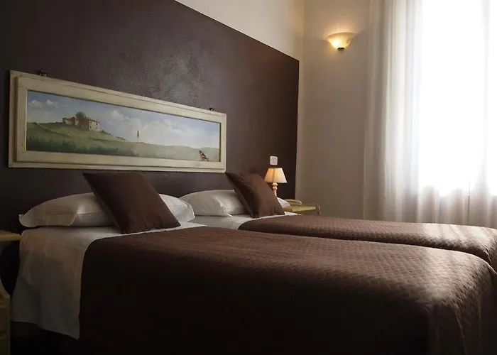 Lo Stellino Oda ve Kahvaltı 3*