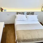 Couette-café Lo Stellino 3*